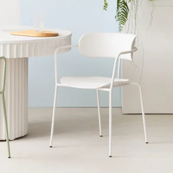מעצב סלון פינת אוכל כיסאות פלסטיק מבטא טרקלין לסועדים כיסא משרדי ארגונומי מודרני Cadeira חיצוני רהיטים